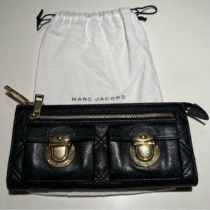 Marc Jacobs Quilted Push Lock Wallet